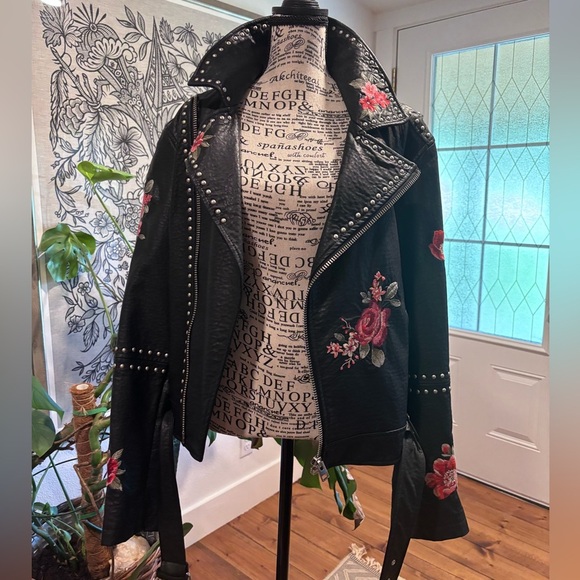 Black Studded Floral Embroidered Jacket, XXL - Picture 2 of 9